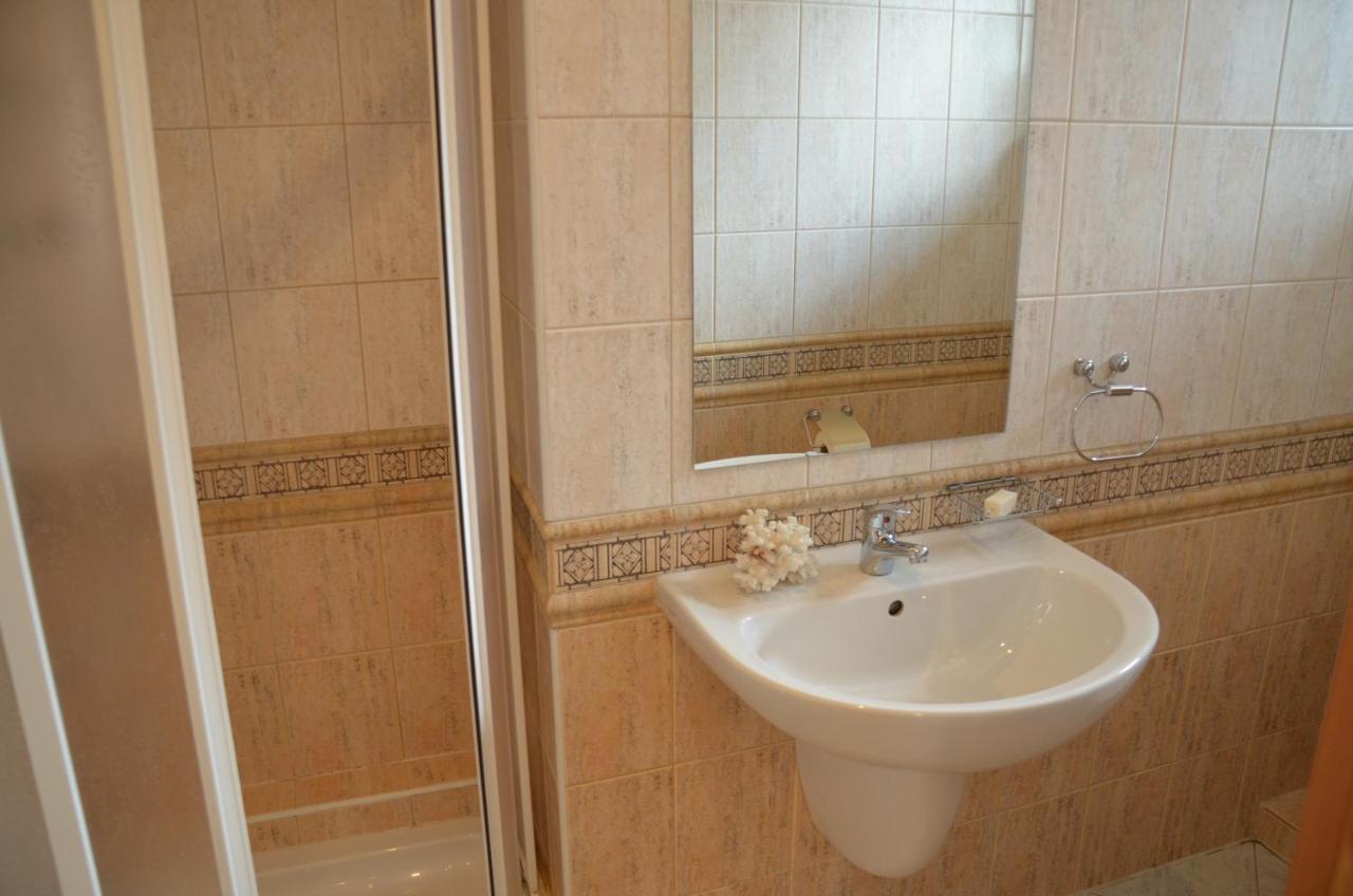 Vila Happy Veľka Lomnica Bagian luar foto